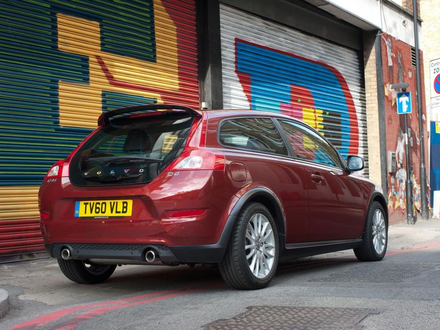  Volvo C30 D4 2010 года  (UK) (фото 6 из 8)